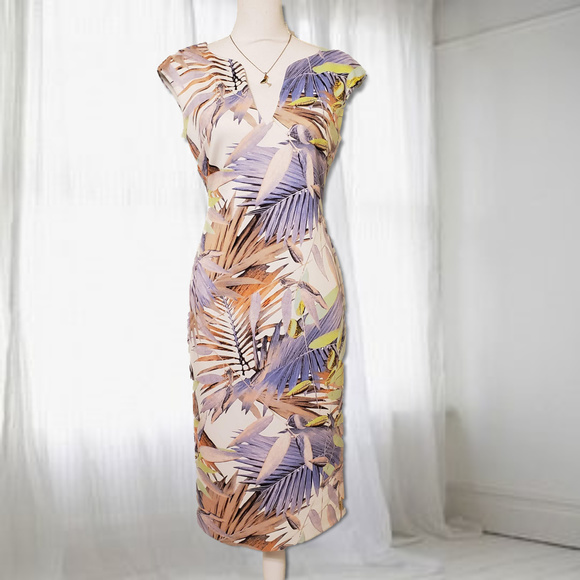 Vince Camuto Dresses & Skirts - Vince Camuto Floral Scuba Midi Sheath Dress